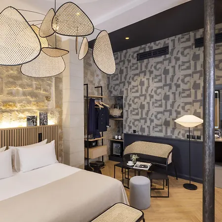 Hotel Abbatial Saint Germain 3*